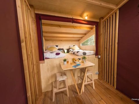 HÉBERGEMENT INSOLITE 2 personnes - Cyclo Lodge 8m² (1 chambre) 2 pers
