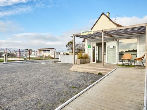 Flower Camping Omaha Beach - Camping Calvados - Image N°34