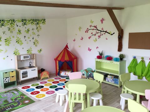 Flower Camping Omaha Beach - Camping Calvados - Image N°12