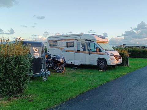 Flower Camping Omaha Beach - Camping Calvados - Image N°42