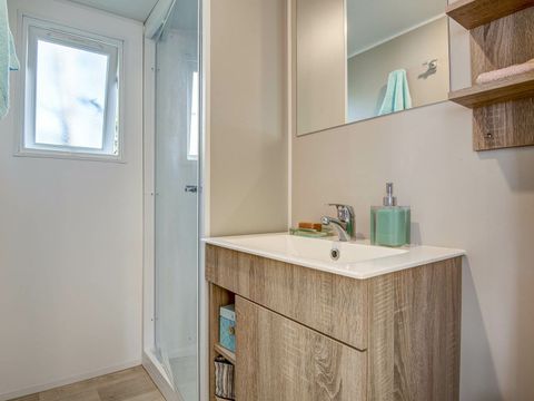 MOBILHOME 6 personnes - COTTAGE 5/6p 3ch ***