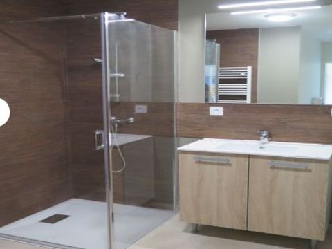 STUDIO 3 personnes - PMR