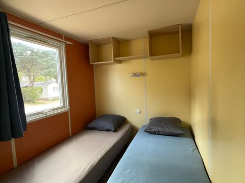 MOBILHOME 8 personnes - Mobil-home Standard 32m²/34m² 3 chambres - avec clim 1/8 pers