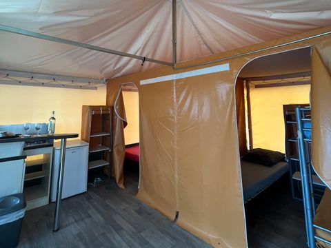 BUNGALOW TOILÉ 5 personnes - Bungalow Toilé Standard 20m² 2 chambres - sanitaire commun - sans clim 1/5 pers