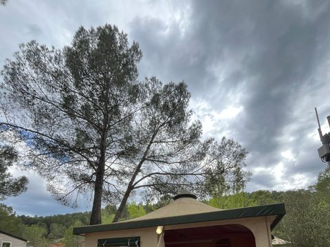 BUNGALOW TOILÉ 5 personnes - Bungalow Toilé Confort 20m² 2 chambres - sanitaire individuel extérieur + Auvent - sans clim 1/5 pers