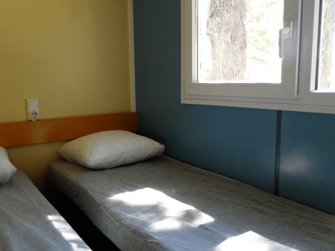 MOBILHOME 4 personnes - Mobil-home Standard Ideal 21m² 2 chambres - sans clim 1/4 pers