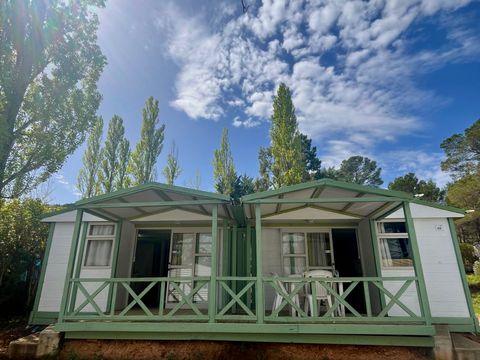 CHALET 8 personnes - Chalet Double Standard 35m² 4 chambres - sans clim 1/8 pers