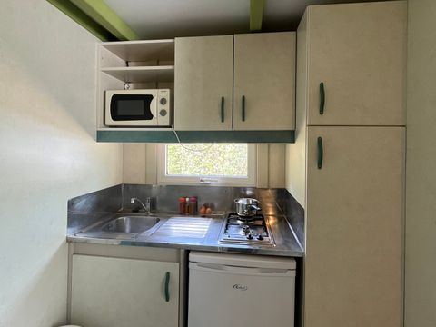 CHALET 8 personnes - Chalet Double Standard 35m² 4 chambres - sans clim 1/8 pers