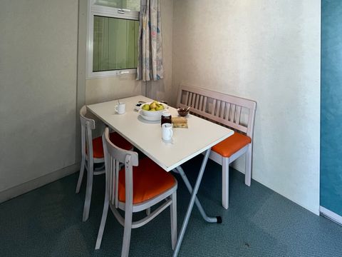 CHALET 8 personnes - Chalet Double Standard 35m² 4 chambres - sans clim 1/8 pers