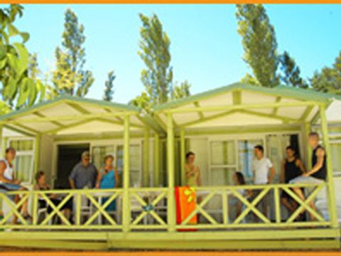 CHALET 8 personnes - Chalet Double Standard 35m² 4 chambres - sans clim 1/8 pers