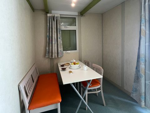 CHALET 8 personnes - Chalet Double Standard 35m² 4 chambres - sans clim 1/8 pers