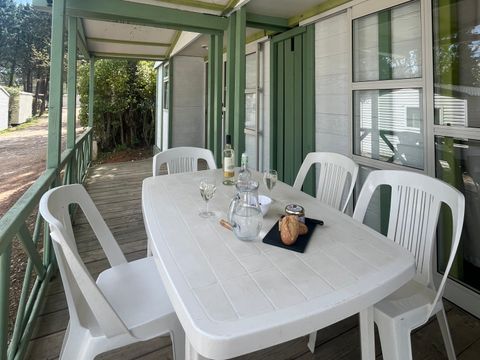 CHALET 8 personnes - Chalet Double Standard 35m² 4 chambres - sans clim 1/8 pers