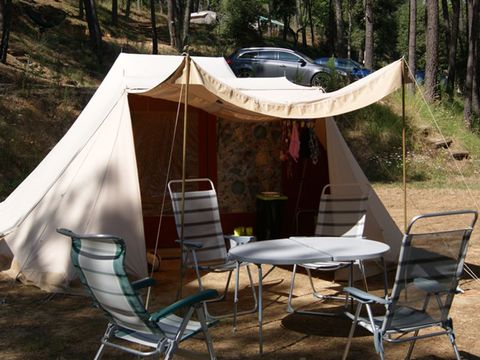 Emplacement - Emplacement 80 m² Tente