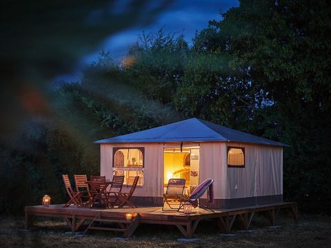 BUNGALOW TOILÉ 5 personnes - Nomade (sans sanitaires)