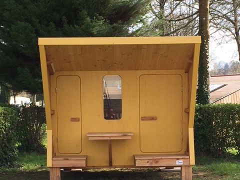 Hébergement 2 personnes - Cabane randonneurs 4m2 +couette et oreillers fournis (sans sanitaire)