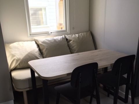 MOBILHOME 6 personnes - Confort 28 m2 (3 ch-6 pers) + terrasse