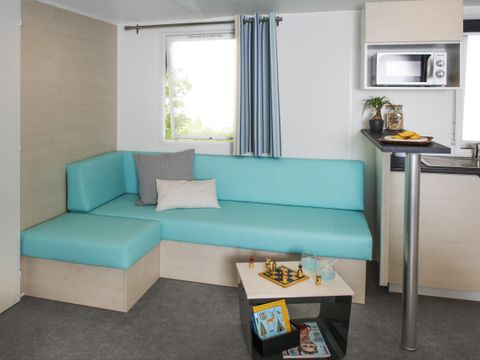 MOBILHOME 7 personnes - Mobil-home confort 34 m2 (3ch-6/7 pers) + terrasse 6/7 pers