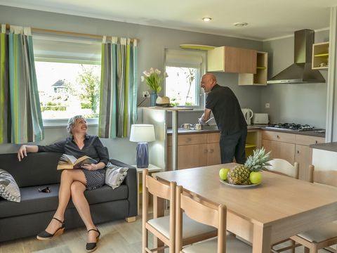 CHALET 4 personnes - Chalet confort 30 m² (2 ch-4 pers) + TV + terrasse couverte