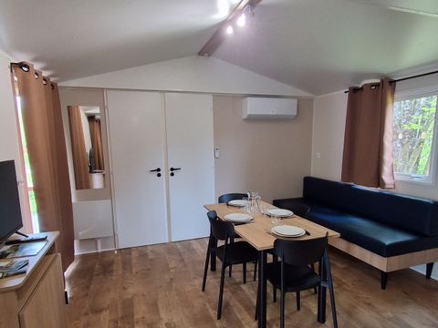 MOBILHOME 4 personnes - Mobil-home premium 33m2 (2 ch-4 pers) + TV + terrasse