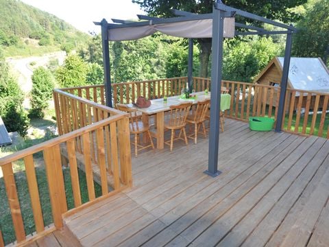 MOBILHOME 4 personnes - Confort Plus, Avec Cabane trappeur 