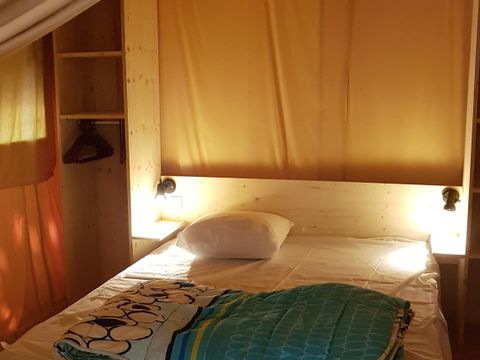 TENTE 5 personnes - Lodge, sans sanitaires