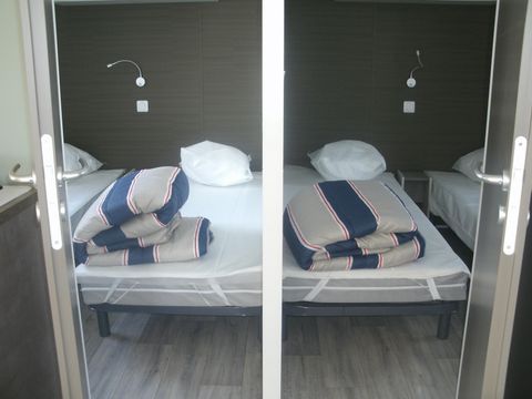 MOBILHOME 6 personnes - Confort+ 3 chambres - terrasse fermée
