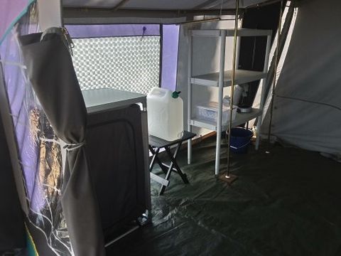 TENTE 4 personnes - Tente aménagée sans sanitaires