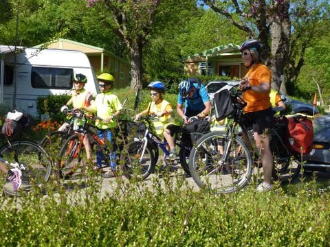 Camping Iserand Calme et Nature - Camping Ardèche