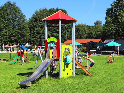 TENTE TOILE ET BOIS 5 personnes - Safari avec sanitaires 5 personnes VODA