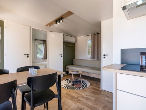 MOBILHOME 4 personnes - NEW// HomeFlower Premium 29m² - 2 chambres + Terrasse semi-couverte + LV + TV + Draps + Clim -