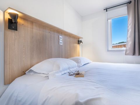 MOBILHOME 6 personnes - NEW// HomeFlower Premium 35m²- 3 chambres + Terrasse semi-couverte + LV + TV + Draps + Clim -
