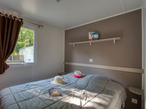 MOBILHOME 6 personnes - Mobil-home Confort 34m² (3 chambres) - terrasse couverte + TV 6 pers. 