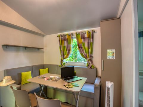 MOBILHOME 6 personnes - Mobil-home Confort 34m² (3 chambres) - terrasse couverte + TV 6 pers. 