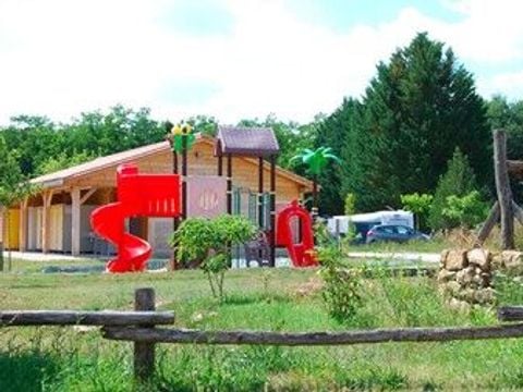 Flower Camping La Sagne  - Camping Dordoña