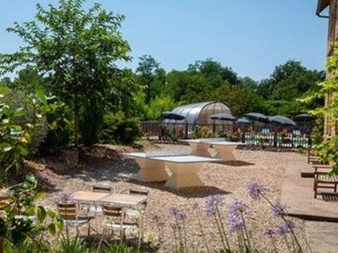 Flower Camping La Sagne  - Camping Dordoña
