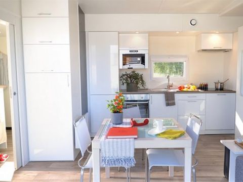 MOBILHOME 4 personnes - Loisir Prestige LUXE TAOS 40m²