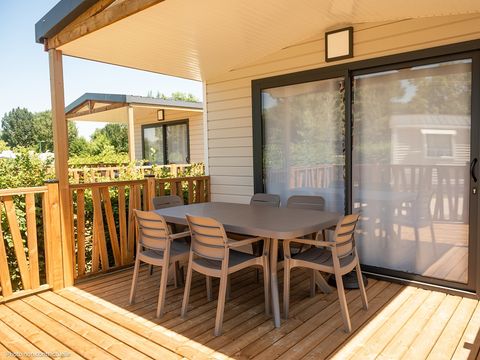 MOBILHOME 4 personnes - Mobil-home confort à la nuitée