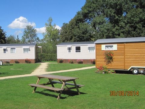 MOBILHOME 5 personnes - Mobil home - 2 chambres 1/5 pers