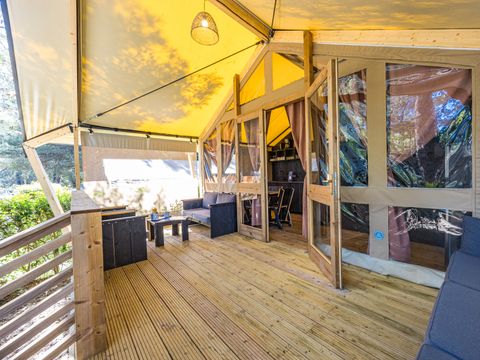 Tente en toile et en bois 5 personnes - Valkanela - Tente Safari Bella Vista - Sanitaires - Air conditionné - 8P