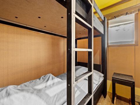 Tente en toile et en bois 5 personnes - Valkanela - Tente Safari Bella Vista - Sanitaires - Air conditionné - 8P
