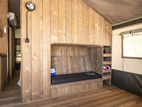 Tente en toile et en bois 5 personnes - Valkanela - Tente Safari Bella Vista + sanitaires + air conditionné (8P)