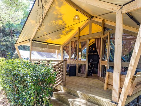 TENTE TOILE ET BOIS 5 personnes - Valkanela - Tente Safari Bella Vista + sanitaires + air conditionné (8P)