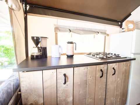 Tente en toile et en bois 5 personnes - Valkanela - Tente Safari Confort