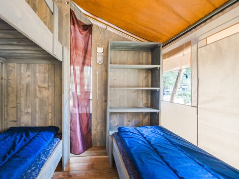 Tente en toile et en bois 5 personnes - Valkanela - Tente Safari de luxe