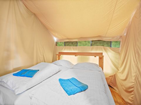 Tente en toile et en bois 5 personnes - Valkanela - Tente Safari Relax