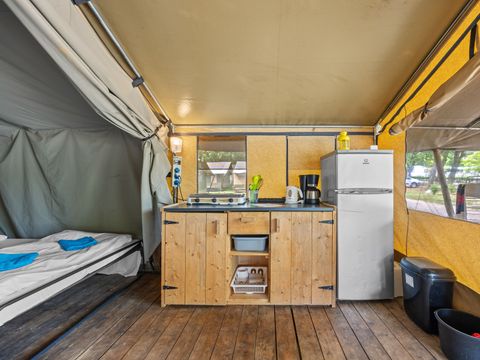 Tente en toile et en bois 5 personnes - Valkanela - Tente safari Harmony