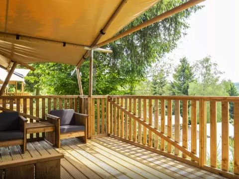 Tente en toile et en bois 5 personnes - Valkanela - Tente Safari Bella Lodge + sanitaires + air conditionné (6P)
