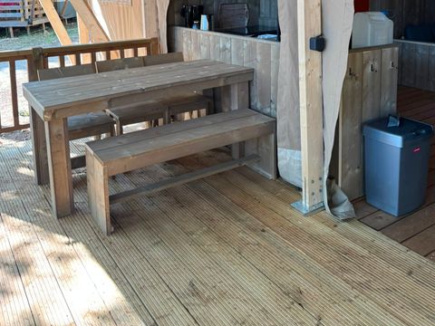 Tente en toile et en bois 5 personnes - Valkanela - Tente Safari Bella Lodge + sanitaires + air conditionné (6P)