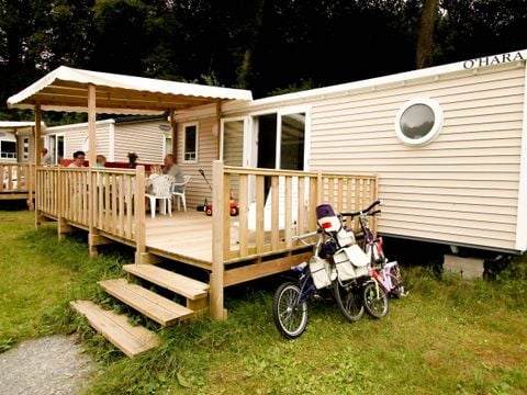 MOBILHOME 4 personnes - Mobil-home Confort 27m² 2 chambres dont terrasse semi-couverte 18m² + TV