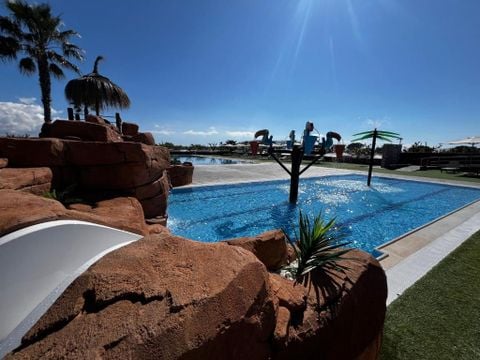 Camping Resort Els Pins - Camping Barcelone - Image N°5